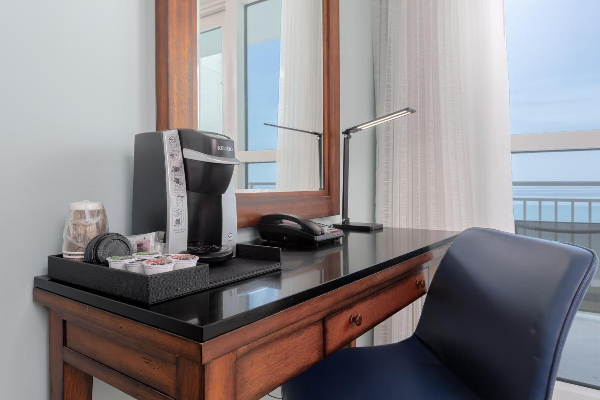 The Pensacola Beach Resort Esterno foto
